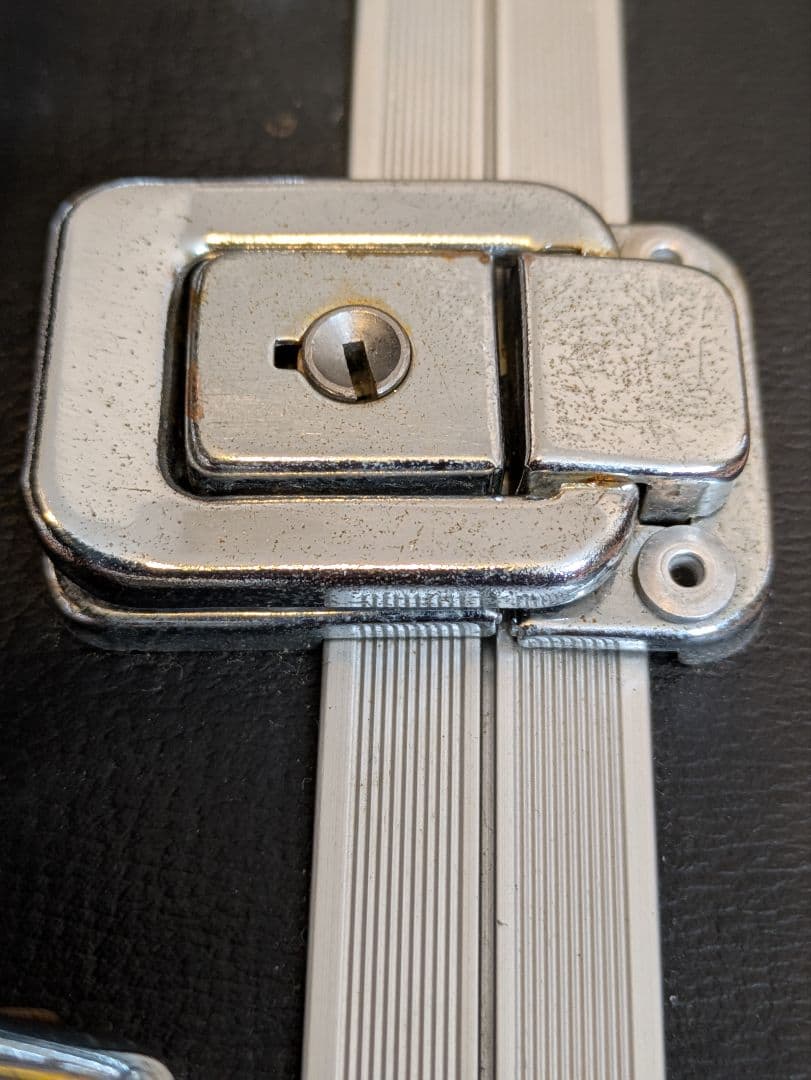 猟銃　散弾銃　ライフル　キャリィケース　ハードケース　鍵無