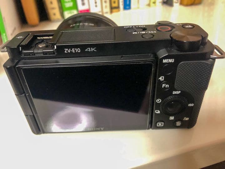 デジタルカメラ SONY VLOGCAM ZV-E10