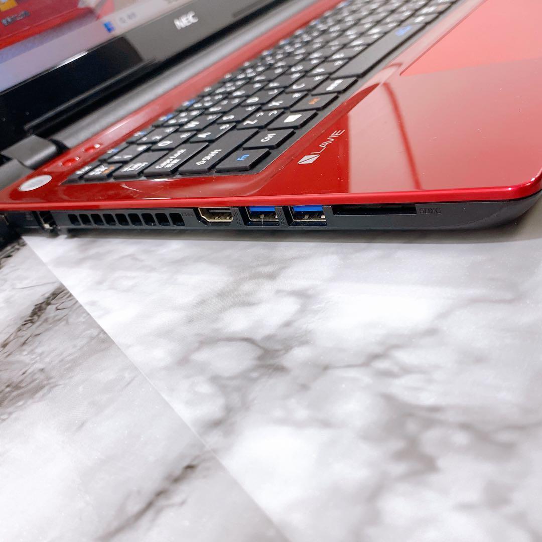 可愛い赤❤薄型ノートパソコン✨新品SSDで快適✨オフィス付き✨Windows11