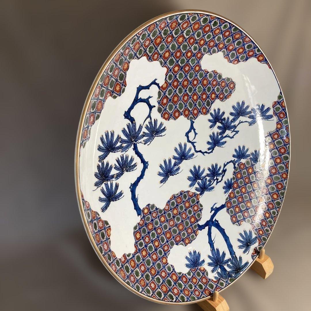 【源右衛門】古伊万里の伝統　日本の名窯　舘林源右衛門作　染錦亀甲松絵　超特大皿
