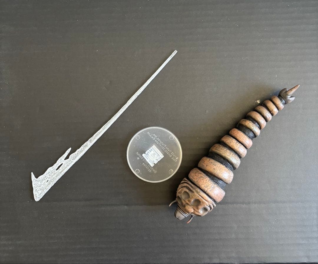 S.H.MonsterArts モスラ(幼虫)＆バトラ(幼虫)セット 本体のみ