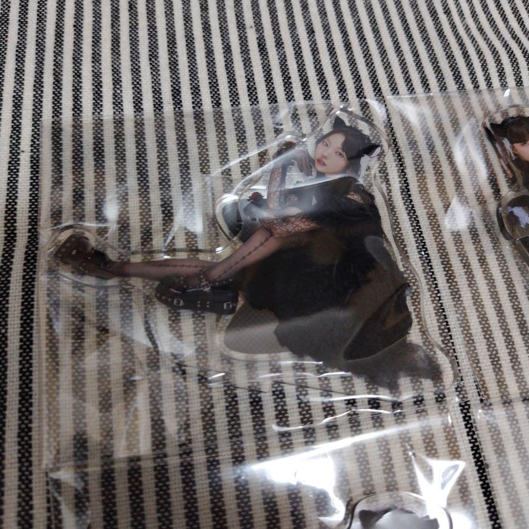 ファントムシータ ラッフルくじ 凛花 美雨 もな 百花 アクリルスタンド