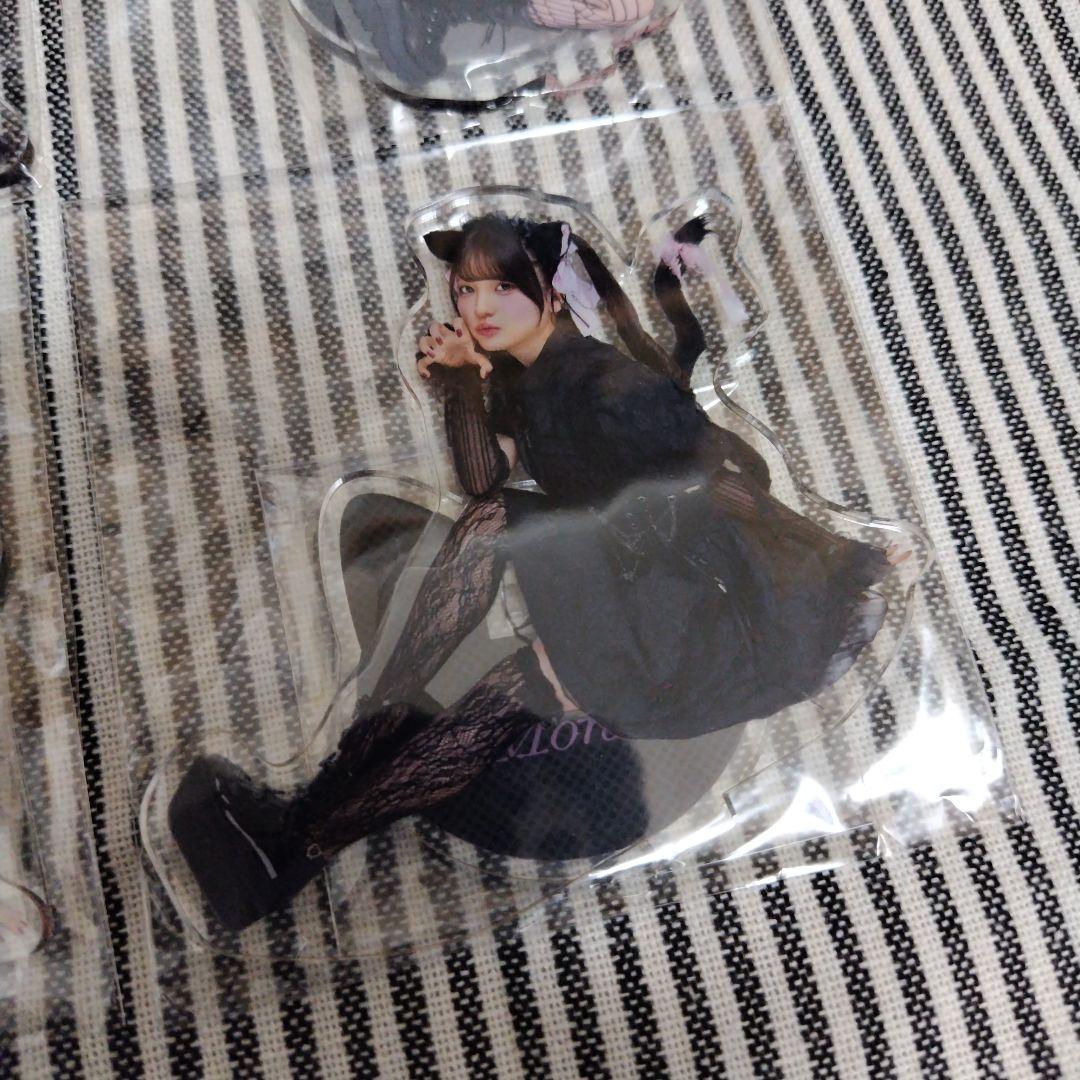 ファントムシータ ラッフルくじ 凛花 美雨 もな 百花 アクリルスタンド