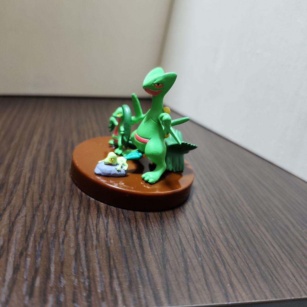 美品　立体ポケモン図鑑　キモリ　ジュブトン　ジュカイン