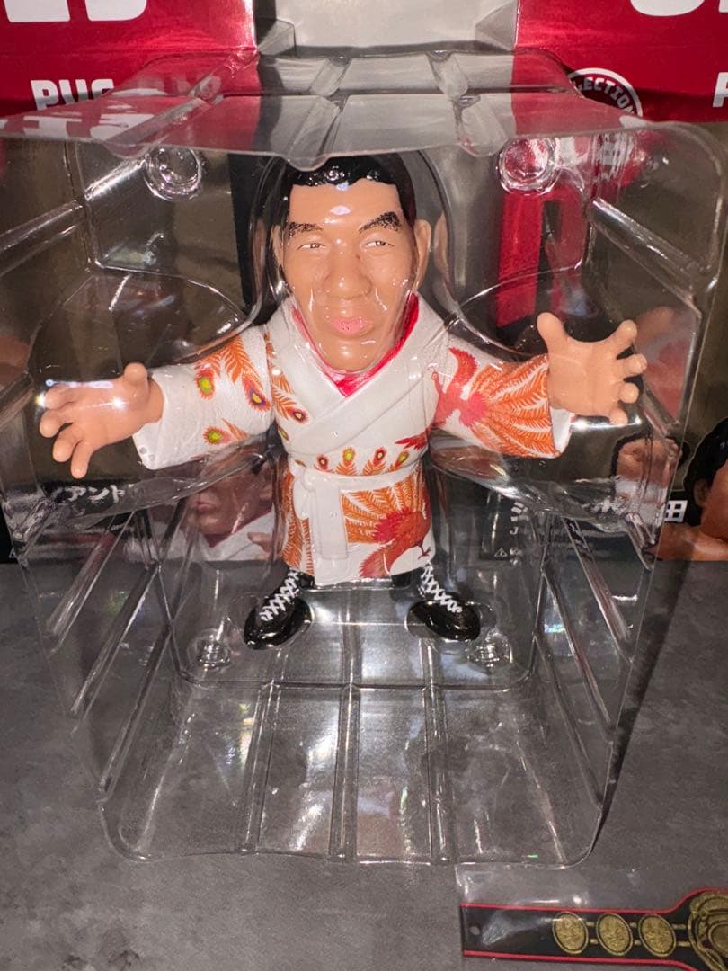 ジャイアント馬場　ジャンボ鶴田　ソフビ　フィギュア　16d 鳳凰ガウン　ベルト