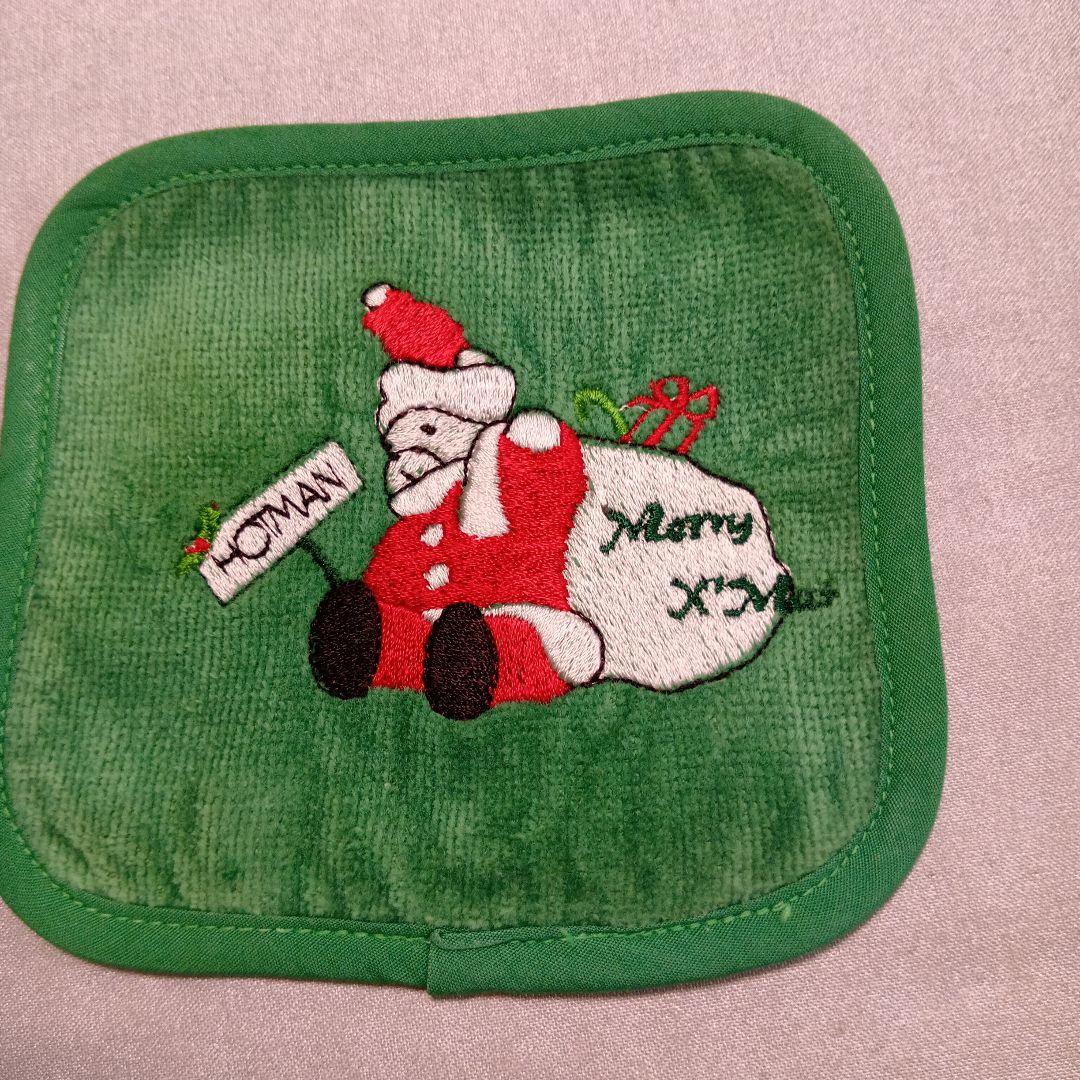 ドイツ製クリスマステーブルセンターとホットマンのコースター