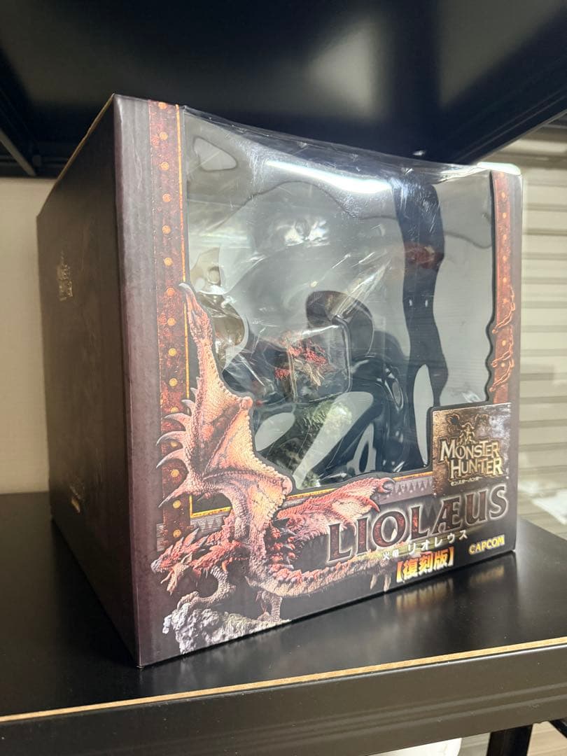 CAPCOM モンスターハンター リオレウス　フィギア　復刻版