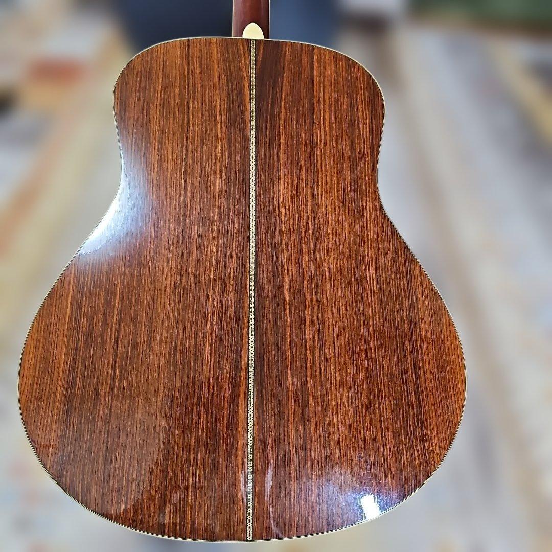 YAMAHA.LL33Jオール単板 ハードケース付き。値引き交渉可