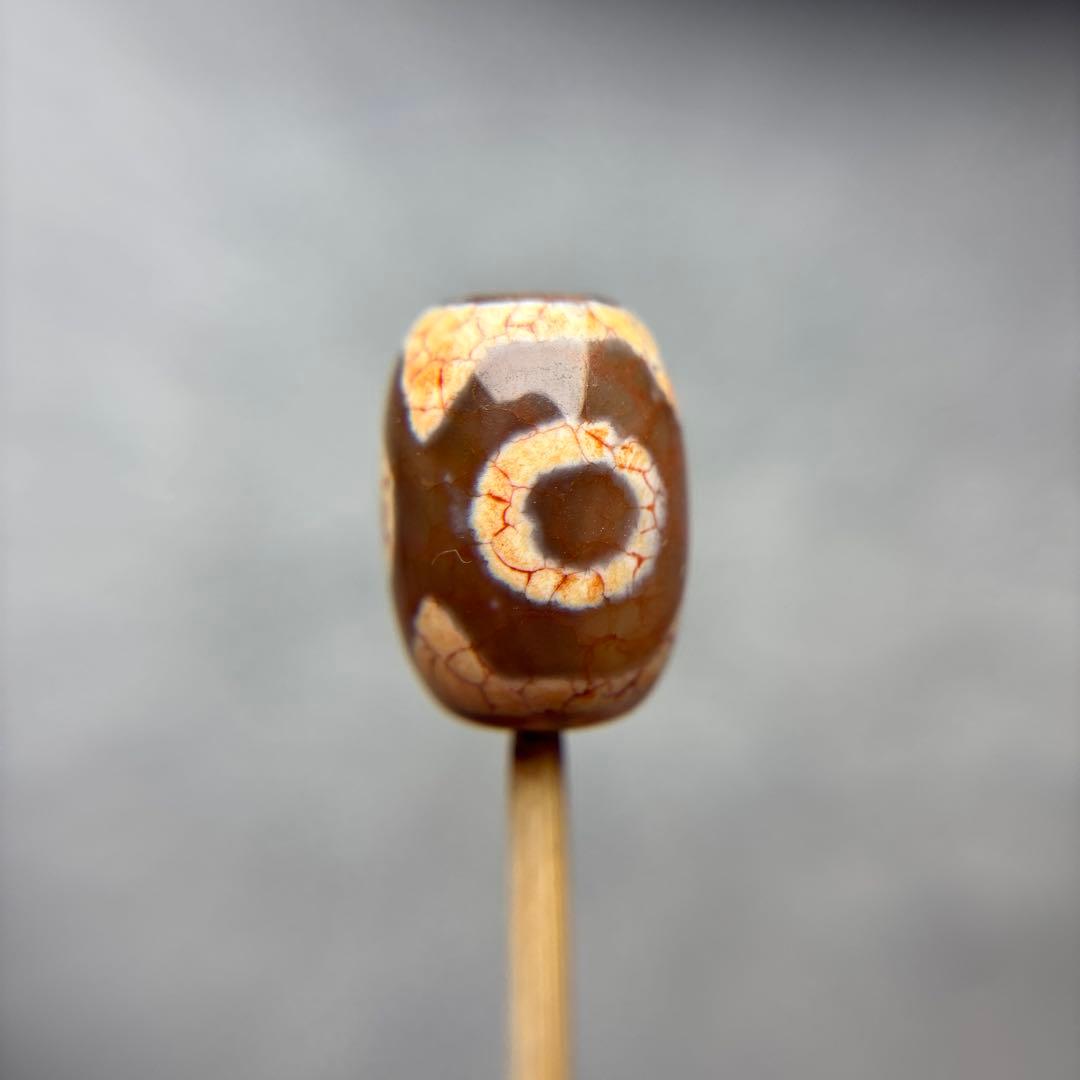 あずきちゃん瑪瑙　龍紋三眼天珠　11-234