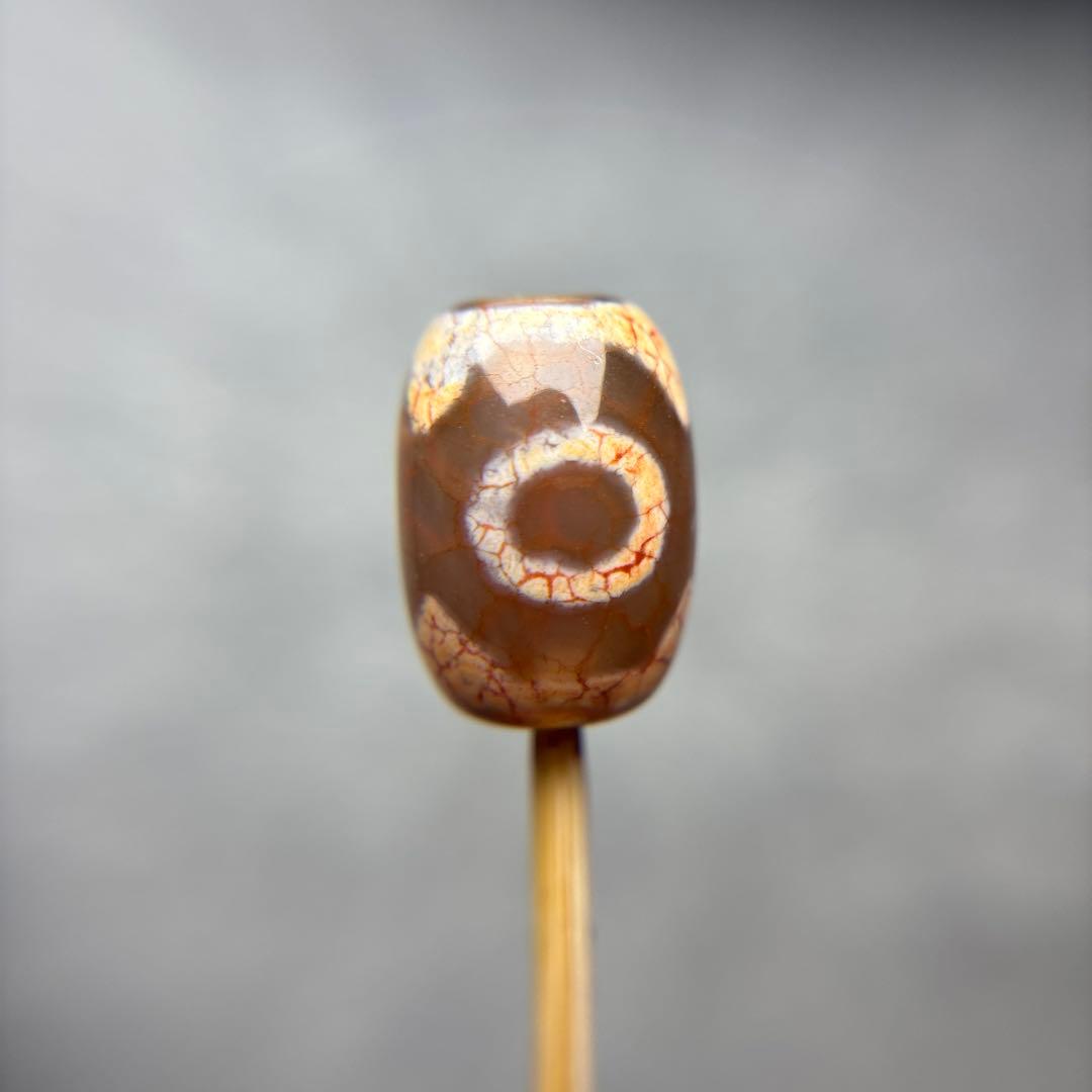 あずきちゃん瑪瑙　龍紋三眼天珠　11-234