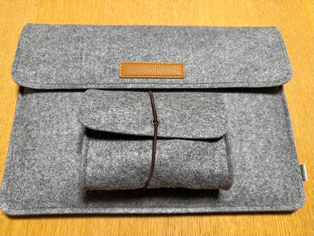 MacBook本体 MacBook Air (13-inch,Early2015 4G/256G)