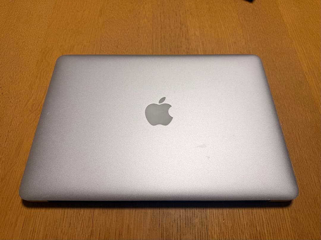 MacBook本体 MacBook Air (13-inch,Early2015 4G/256G)