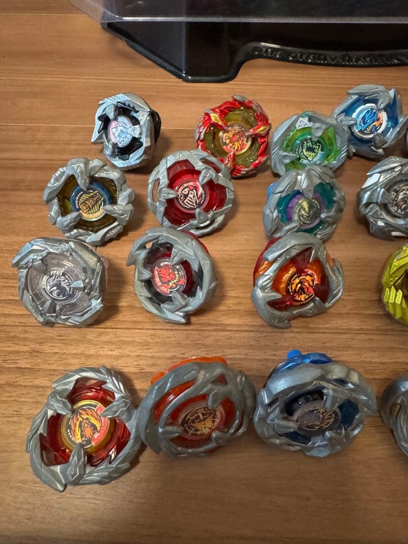 ベイブレードx セット 30個以上