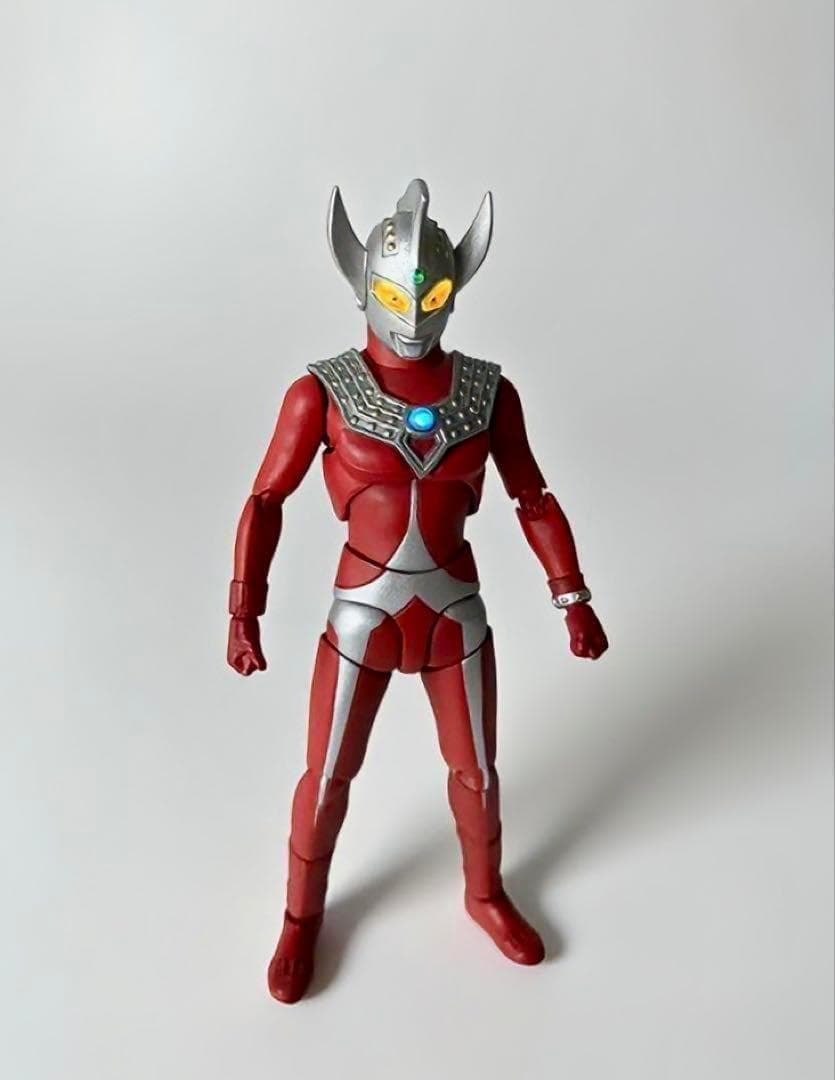 S.H.Figuarts ウルトラマンタロウ　発光改造