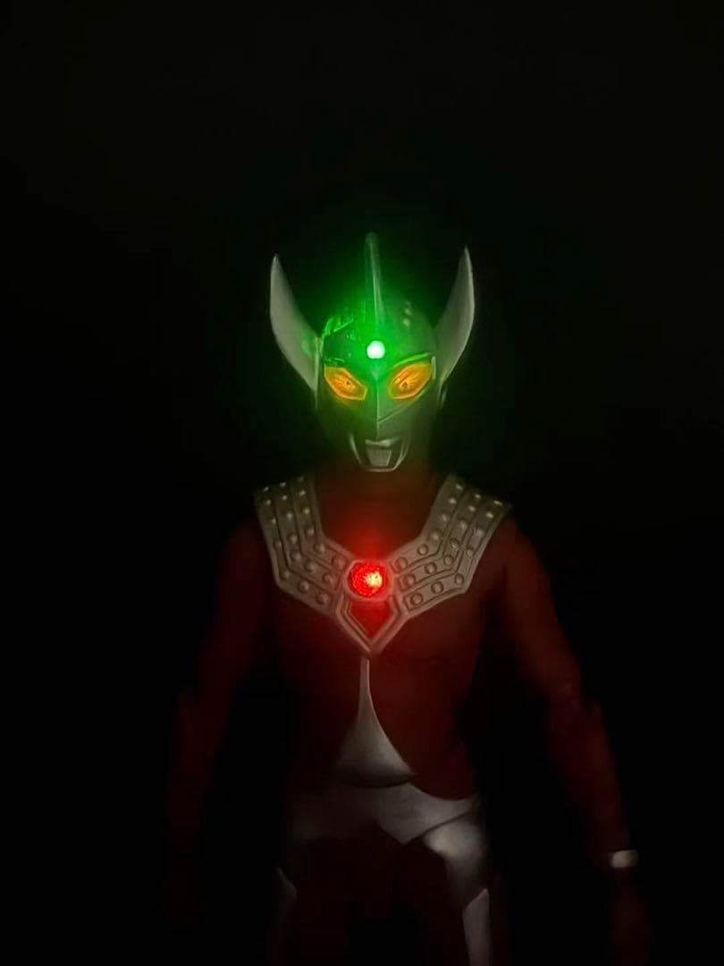 S.H.Figuarts ウルトラマンタロウ　発光改造