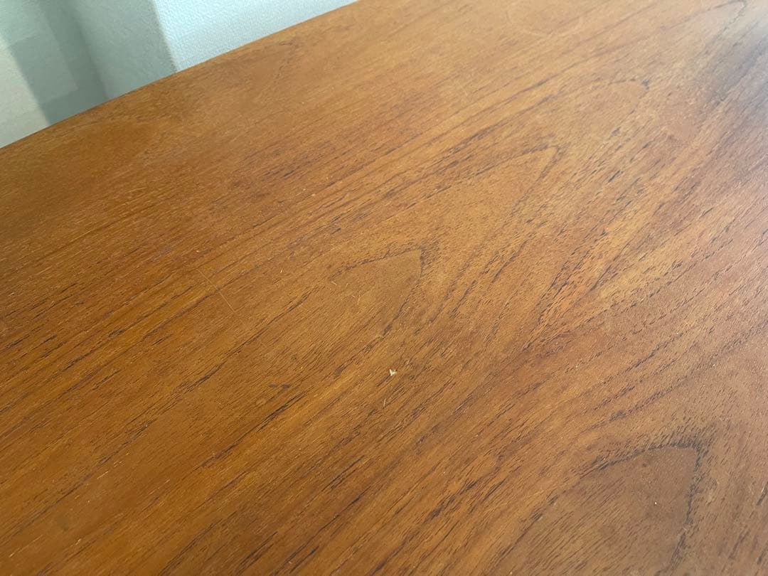 ヴィンテージ　北欧家具　チーク材　キドニーデスク　デンマーク