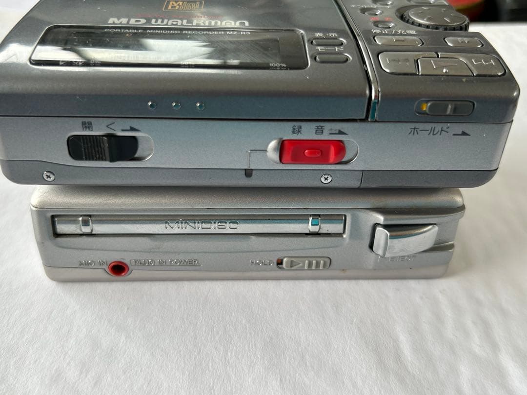 ポータブルプレーヤー SHARP MD-MS100-s SONY MZ-R3