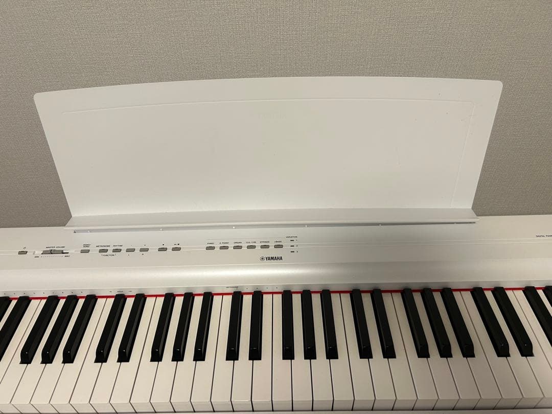 まり☺︎︎ ヤマハ 電子ピアノ 88鍵盤 ホワイト P-125WH