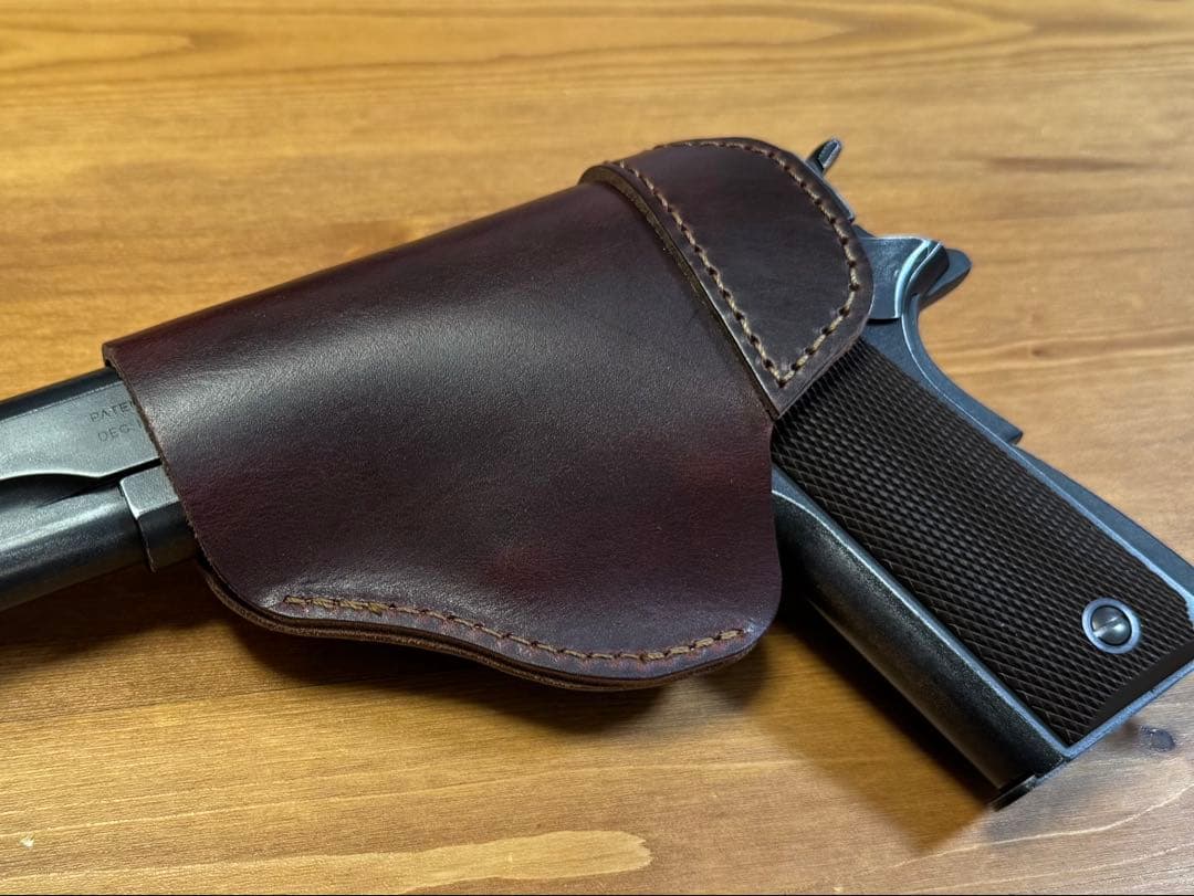 M1911A1 ヴィンテージ風ガスブローバックガン・本革ホルスター同梱