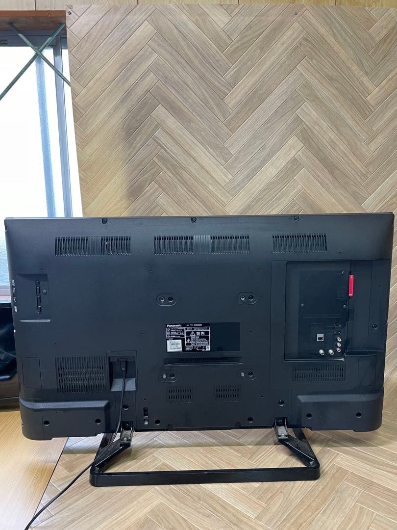 動作OK Panasonic パナソニック　43インチ　リモコン付き　17年製