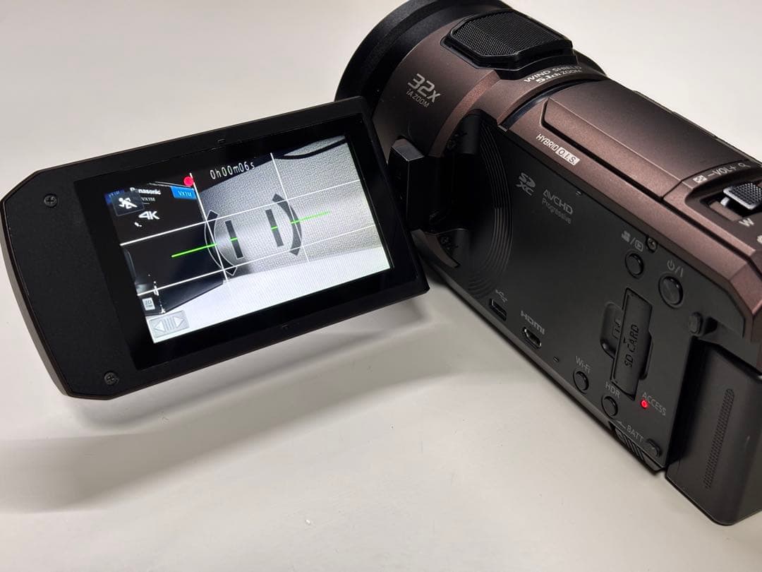 【Panasonic】4Kビデオカメラ HC-VX1M SDカード・バッテリー付