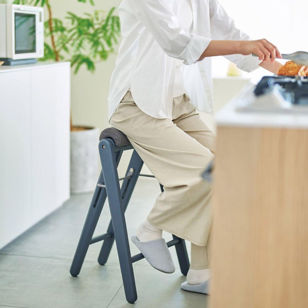 【未使用】TITTO フォールディングハイスツール　グレー