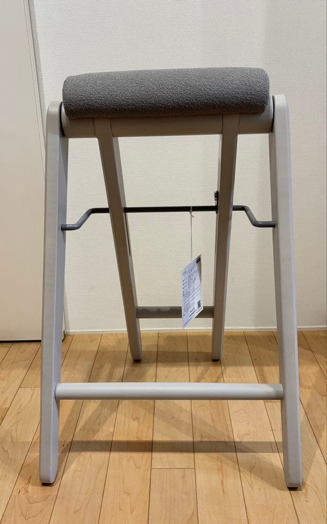 【未使用】TITTO フォールディングハイスツール　グレー
