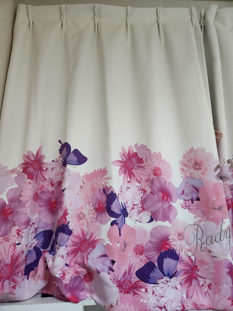 Rady終売品 house line エレフラ花柄カーテン ホワイト