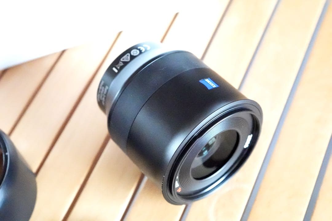 【ジャンク品】レンズ　zeiss batis 2/40 CF
