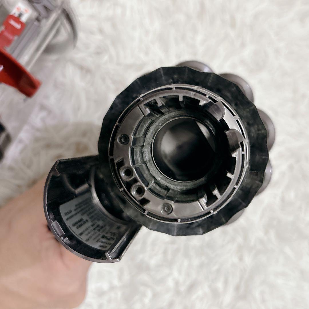 2020年製 dyson SV18 本体のみ ダイソン 簡易清掃済み