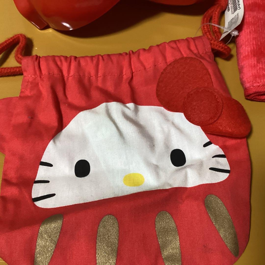 2970　ハローキティ　 　　　七福猫&招き猫 &ダルマ猫