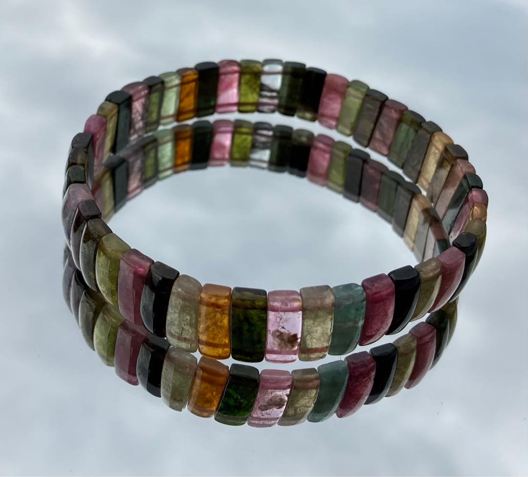 天然 マルチカラートルマリン バングル綺麗に輝く逸品 10月誕生石