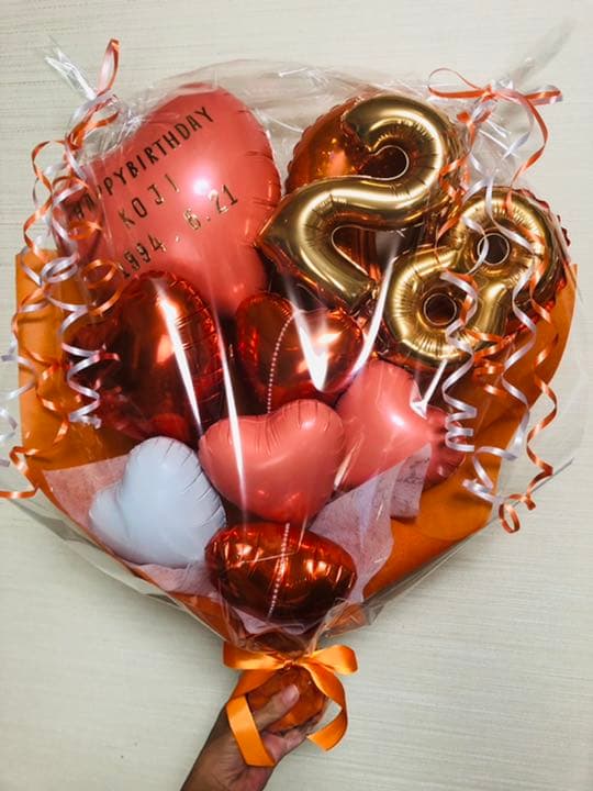 バルーンブーケ　推しバルーン　バルーンギフト　バルーンアレンジ  誕生日　推し