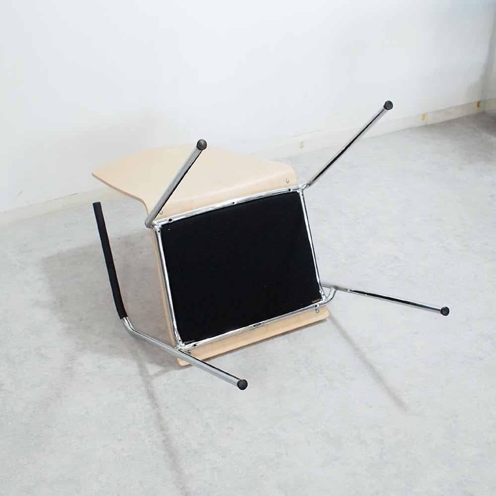 トーネット/THONET スチールフレーム アームチェア ZR24490