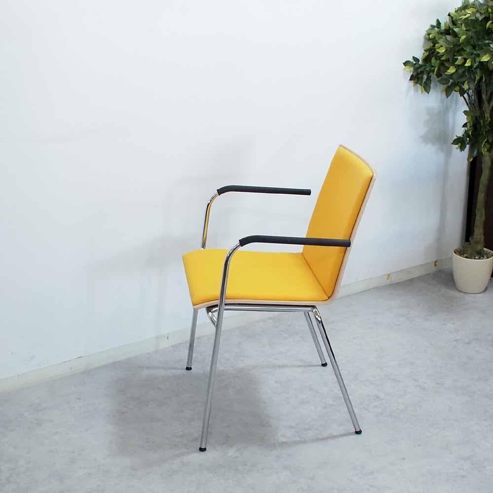 トーネット/THONET スチールフレーム アームチェア ZR24490