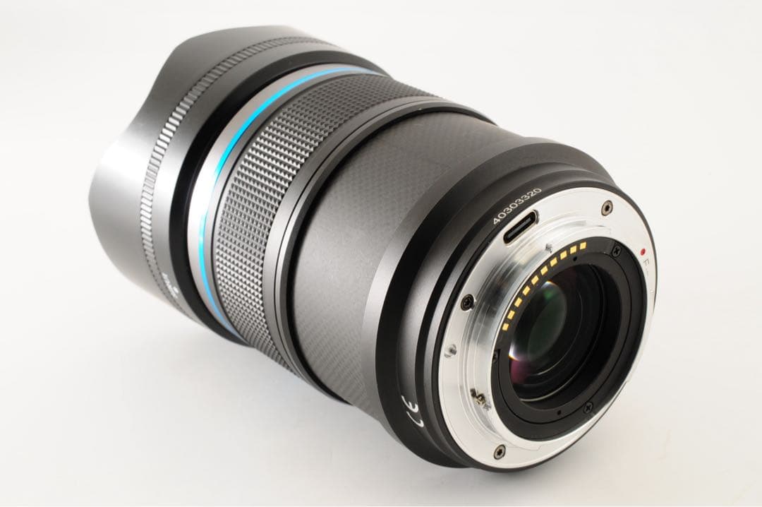 【美品】 SIRUI 33mm f1.2 APS-C AF SONY Eマウント