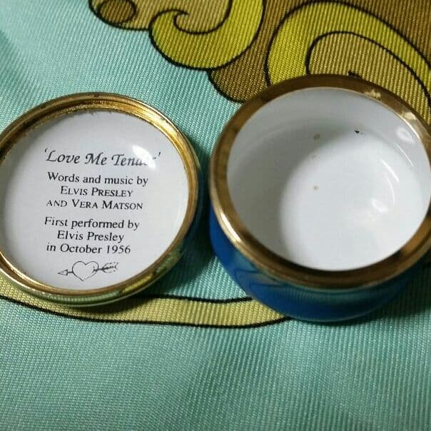 HALCYON DAYS ENAMELSケース(Love Me Tender)