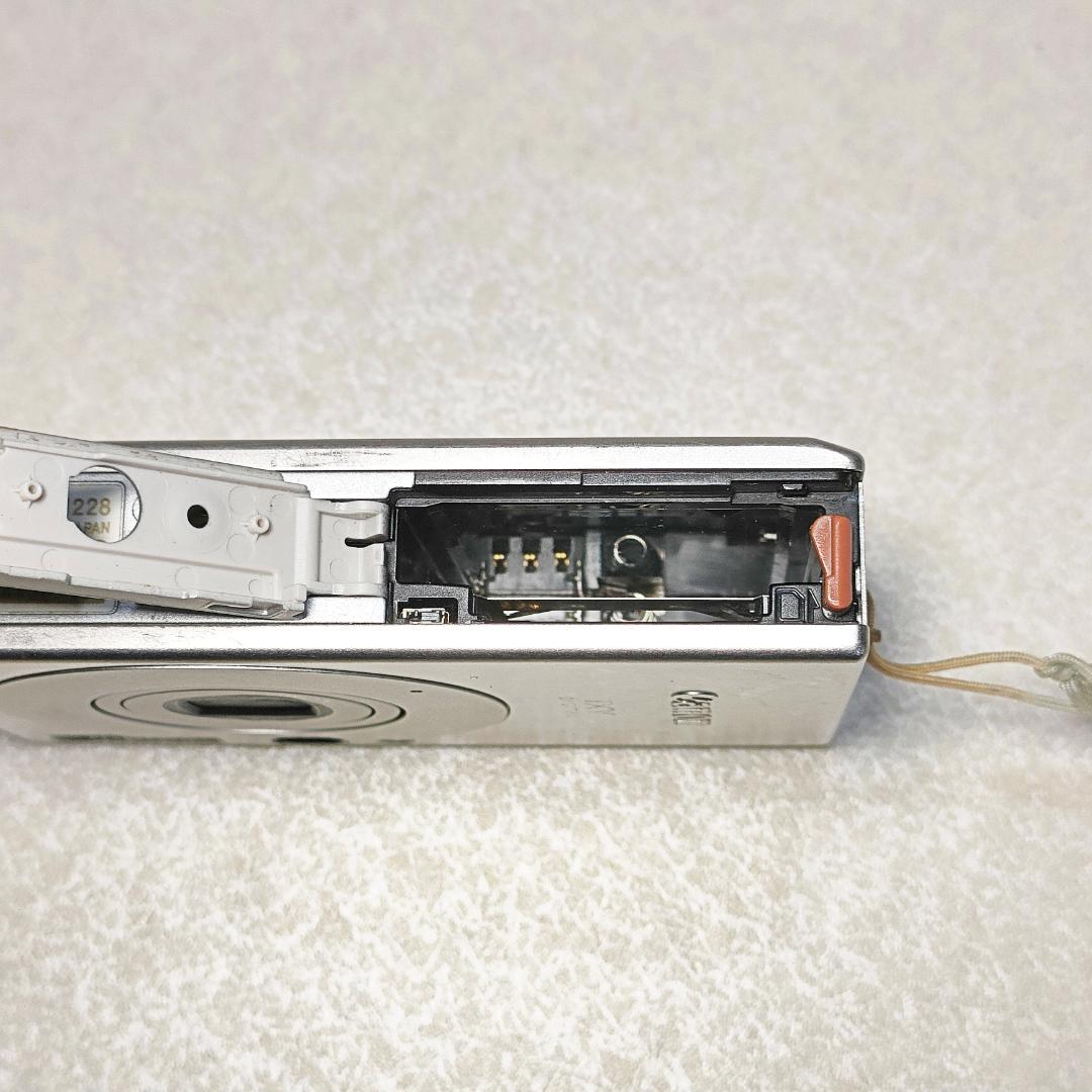 デジタルカメラ Canon IXY DIGITAL 10 #3057