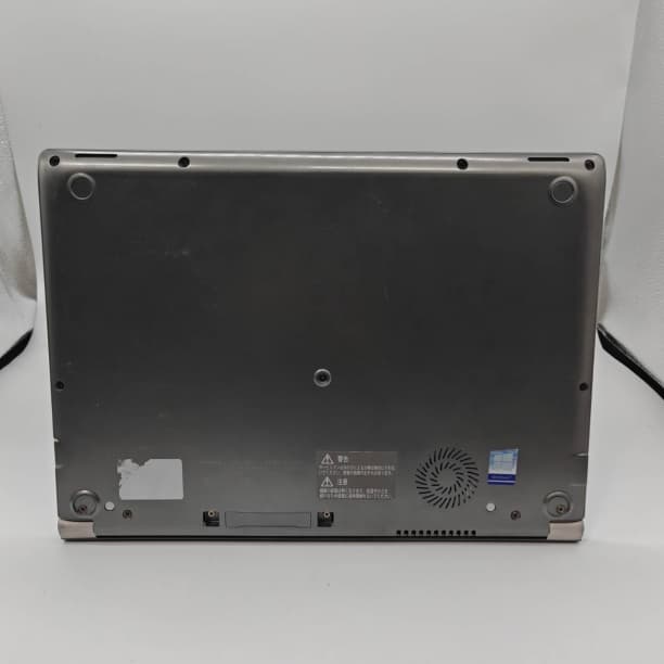 軽量 バッテリー◎ 13 東芝 i5-7 8GB SSD128GB オフィス