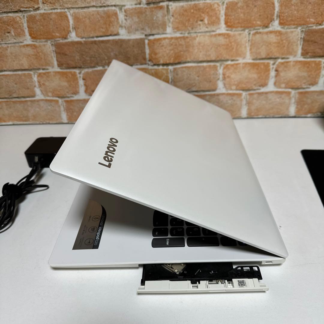 レノボ　IdeapadノートPC Webカメラ高速起動SSDWin11オフィス付
