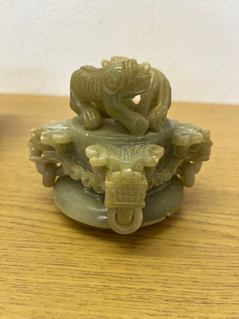 香炉　ヒスイ　翡翠　アンティーク　骨董品　獅子