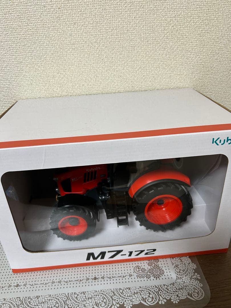 Kubota M7-172 トラクター ミニカー