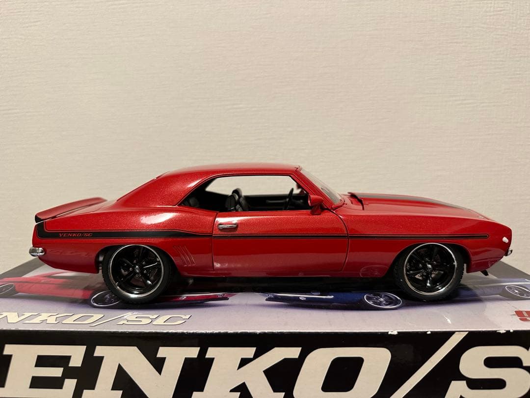 GMP製1969シボレーカマロ YENKO/SC 1/18限定品