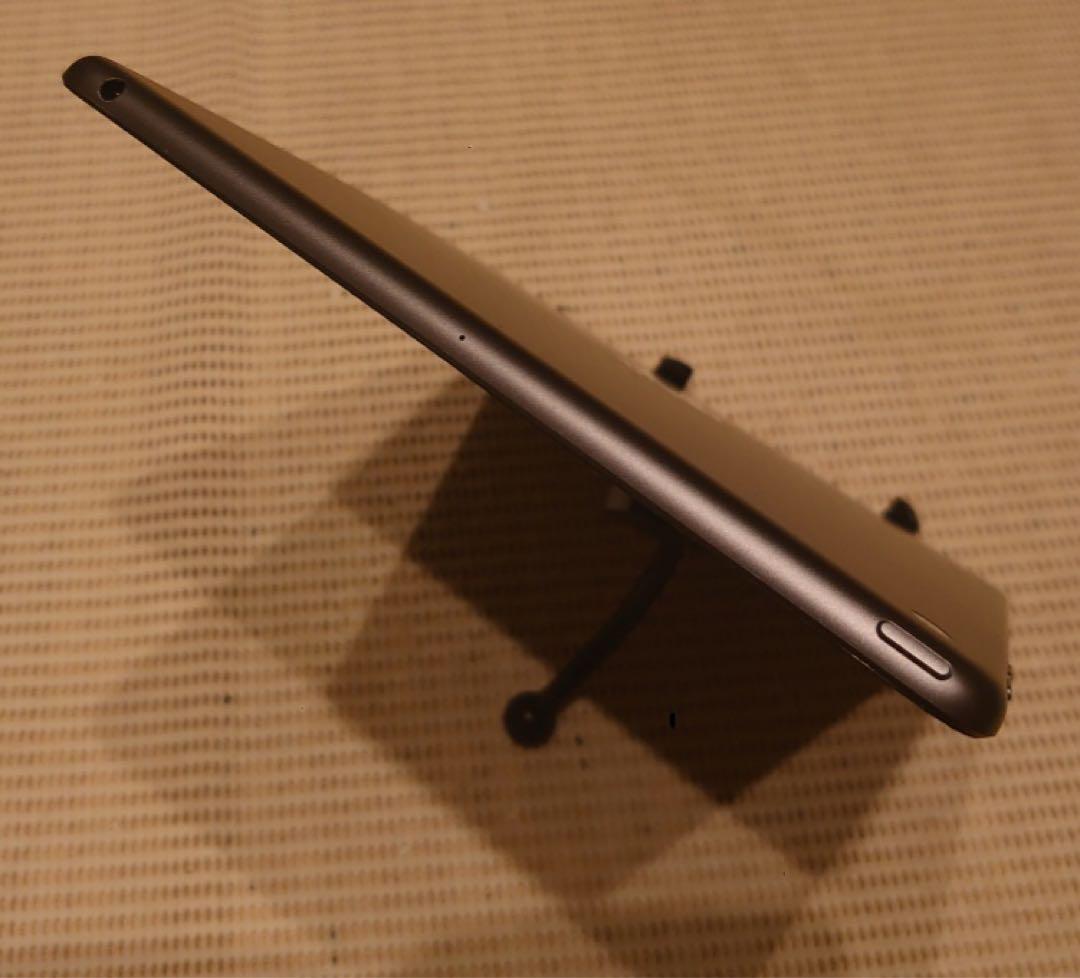 完動品iPad第7世代(A2197)本体32GBグレイ送料込DMF3M