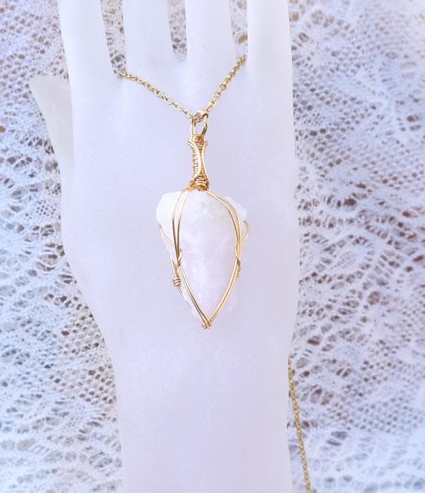 高品質 ピンクベリロナイト ペンダント◇