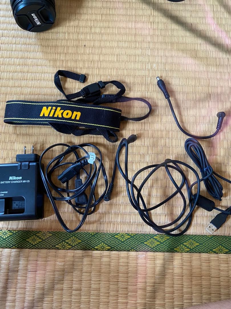 しろくろさま　Nikon D7100 フルセット