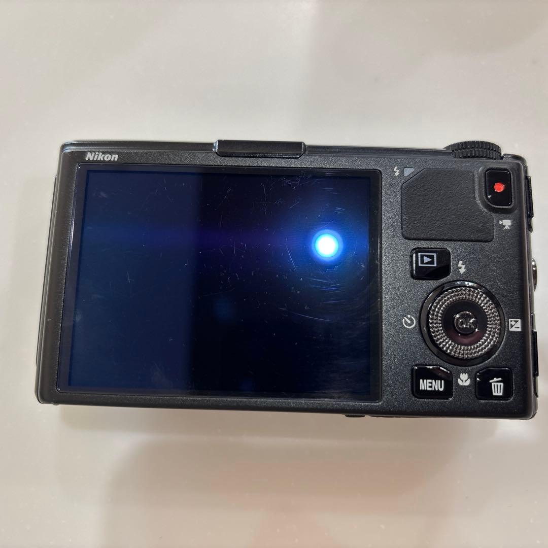 Nikon COOLPIX s9500 黒