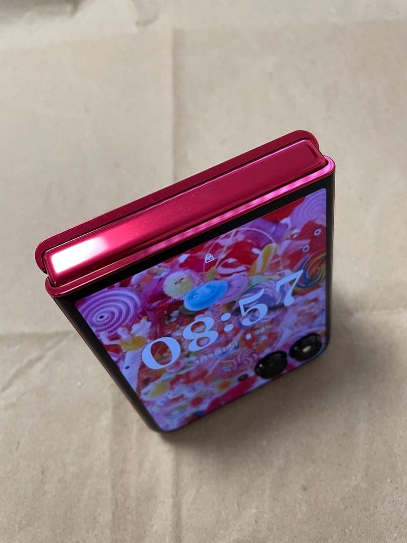 【美品】motorola razr 50 ultra 512GB ホットピンク