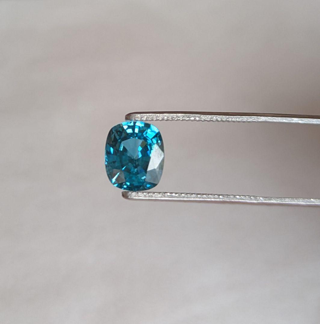 カンボジア産 ラタナキリ ブルージルコン 2.75ct 高品質ルース 天然石