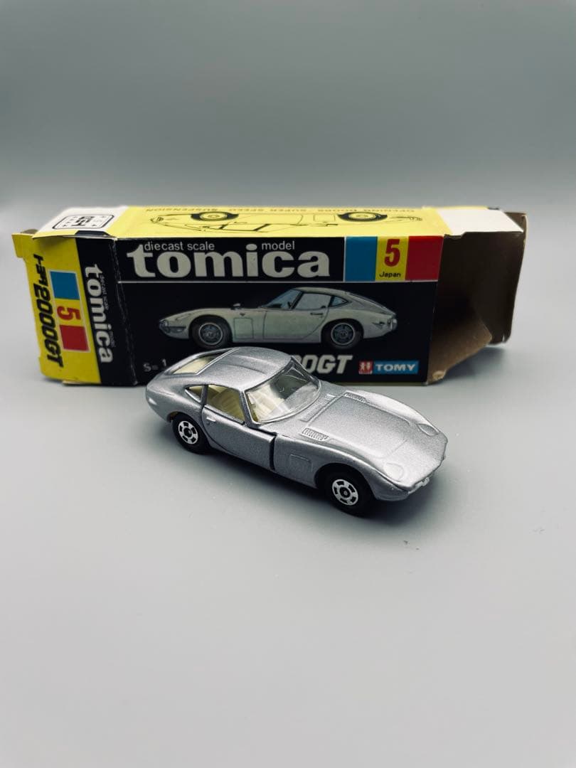 トミカ 黒箱No.5 トヨタ2000GT